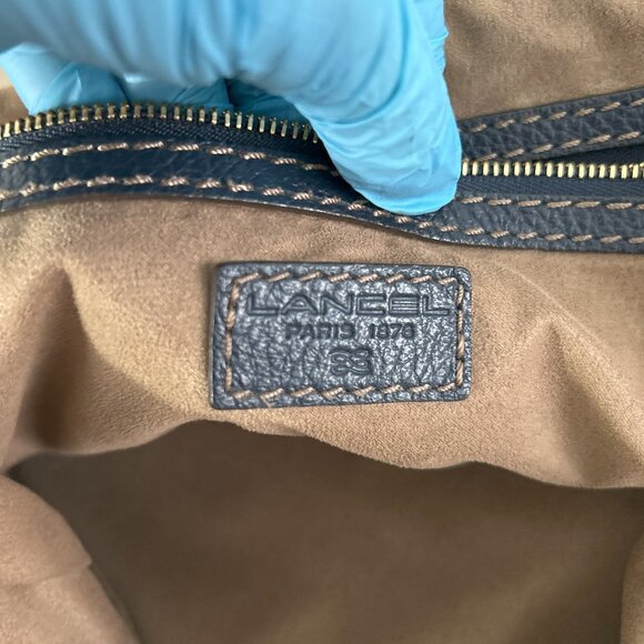 Beautiful LANCEL "French Flair” leather Tote bag, navy blue colour - Picture 11 of 16